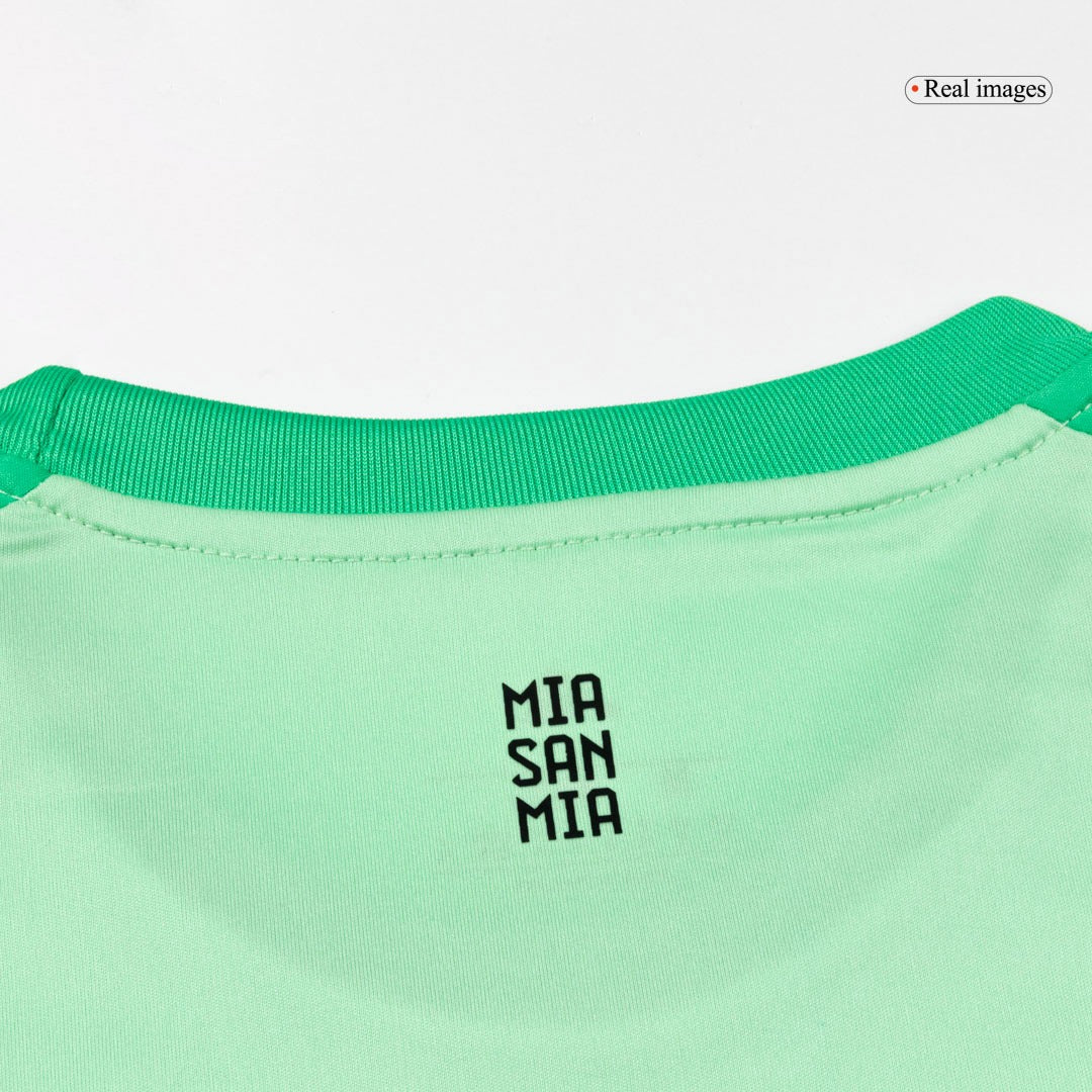 Bayern Munich Goalkeeper Soccer Jersey 2025/26 Green